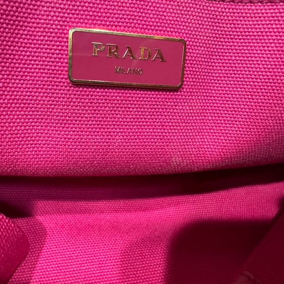 PINK PRADA CANAPA - Picture 10 of 16